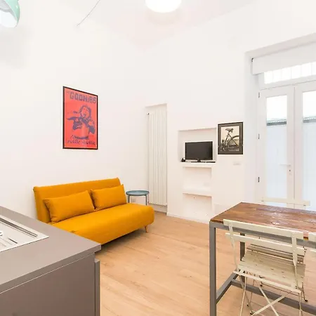 Royal Gardens Bright Appartement *